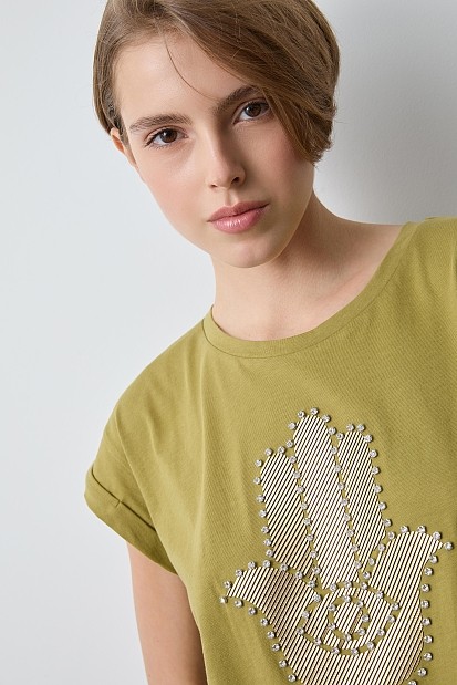 T-shirt with hand print and rhinestones