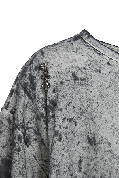 Tie-dye t-shirt with rhinestones