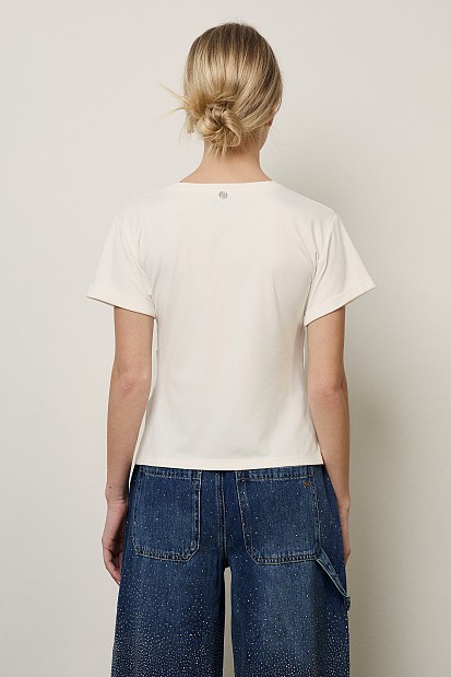 Gathered blouse with short sleeves