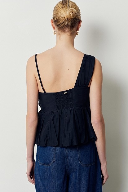 Top sin mangas de corte globo