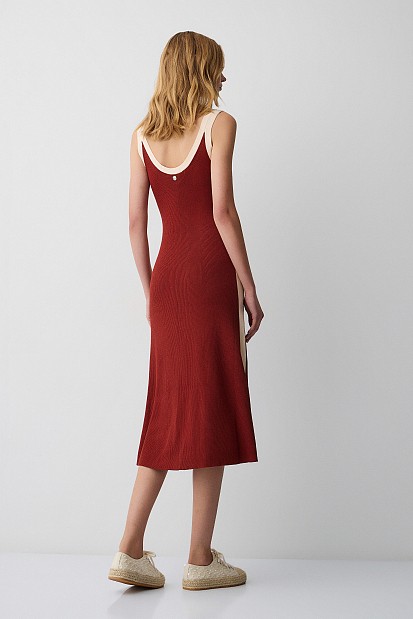 Midi knitted dress