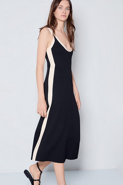 Midi knitted dress