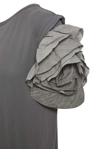 Midi short sleeves dress with ruffles