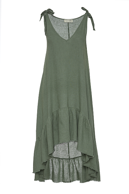 Maxi dress with an asymmetric hem and ruffles