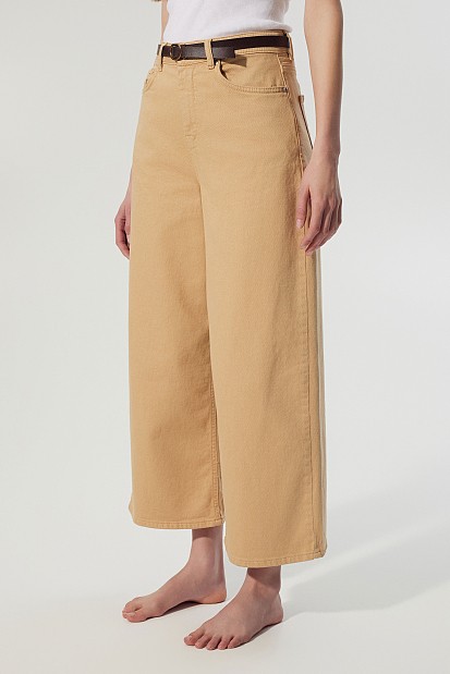 Kea cropped τζιν