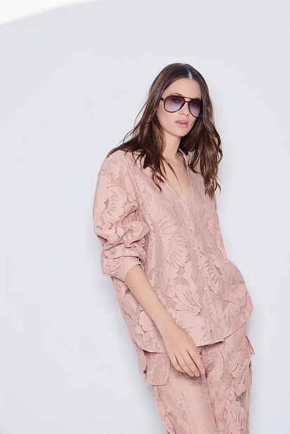 Lace shirt