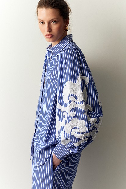 Striped shirt with embroidered sleeves