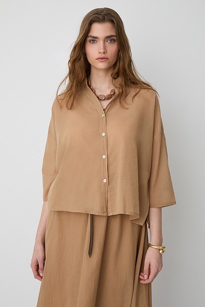 Shirt with 3/4 sleeves,