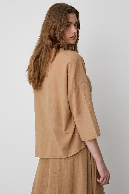 Shirt with 3/4 sleeves,