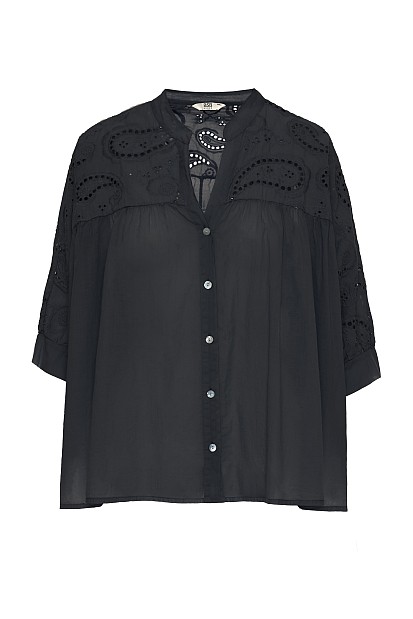Shirt with broderie details