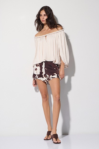 Cow print shorts with ruffles