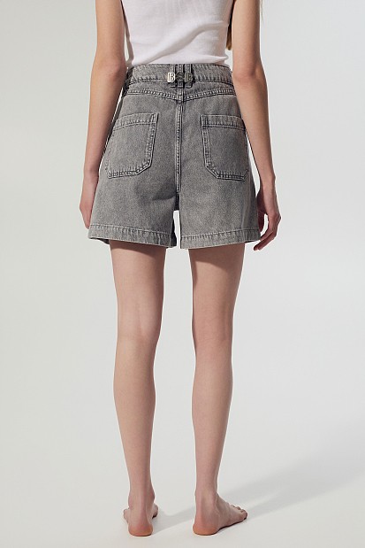 Denim σορτς με τσέπες