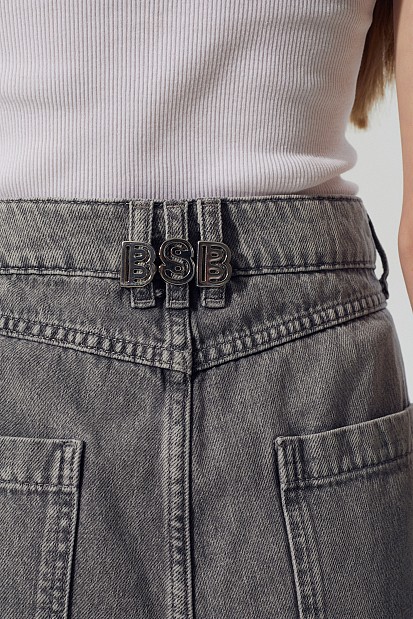 Denim σορτς με τσέπες