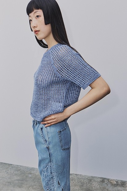 Sequined short sleeves sweater