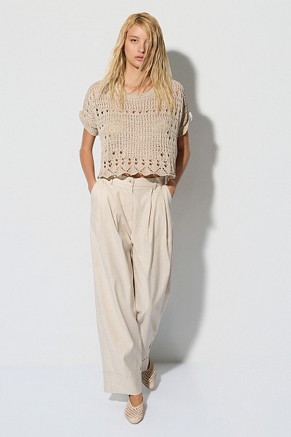 Cutwork shortsleeve sweater