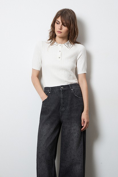 Short sleeves sweater with rhinestones
