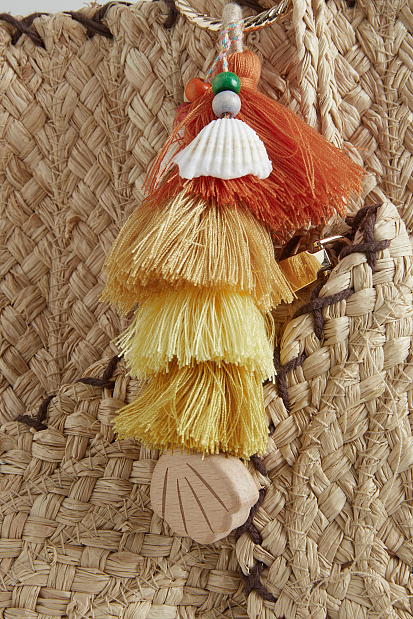 Straw bag
