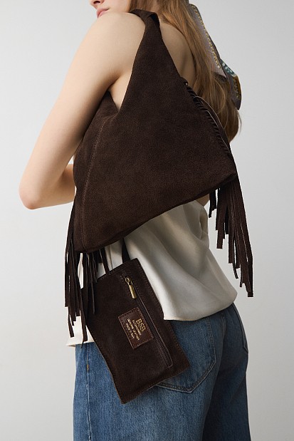 Suede bag with fringes