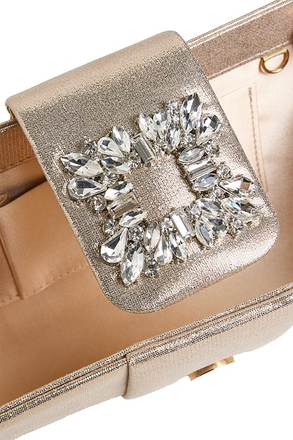 Folded purse with  buckle
