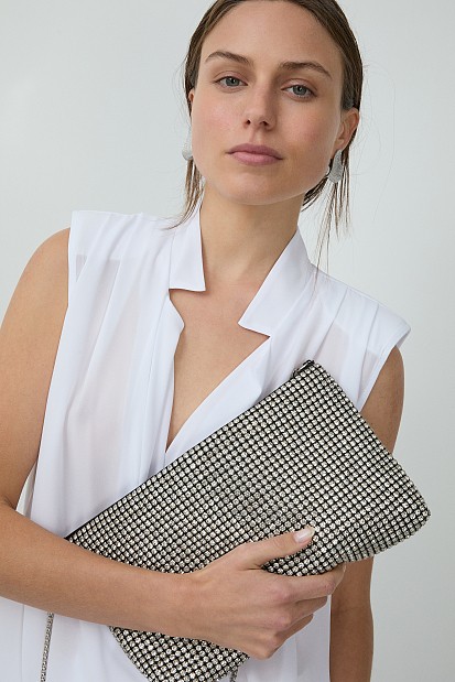 Purse with rhinestones