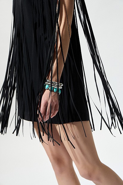 Thick bracelet with stones