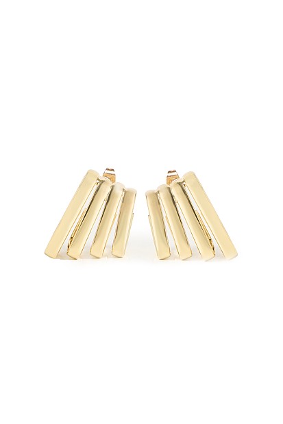 Asymmetric earrings