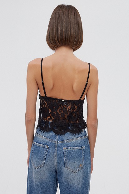Bustier with lace