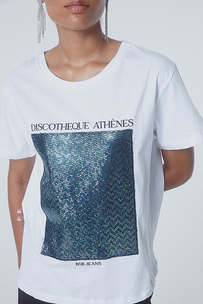 T-shirt with sequin print