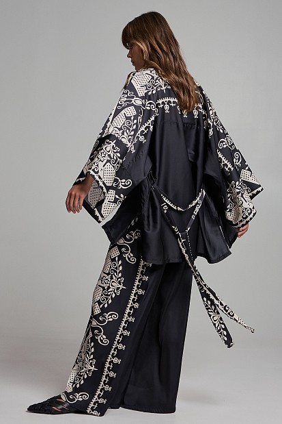 Kimono din satin