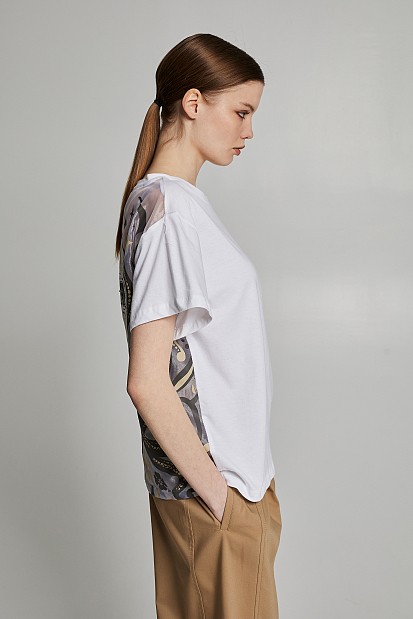 Blouse with sheer back with print