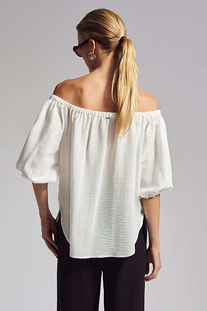 Off-shoulder blouse with decorative pockets