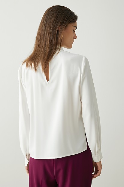 Μακρυμάνικη μπλούζα με κόσμημα