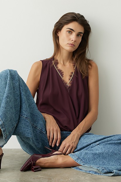 Sleeveless wrap blouse