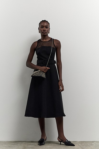 Μίντι αμάνικο φόρεμα με ζώνη