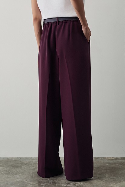 Παντελόνι με πιέτες και λάστιχο