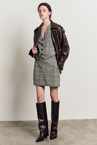 Checkered mini skirt