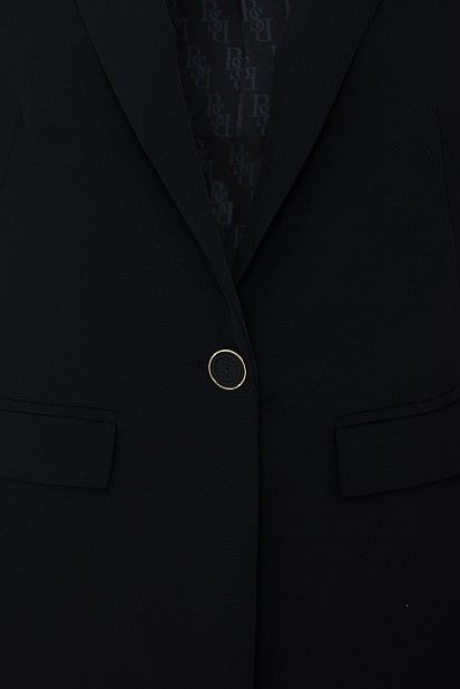 Basic blazer