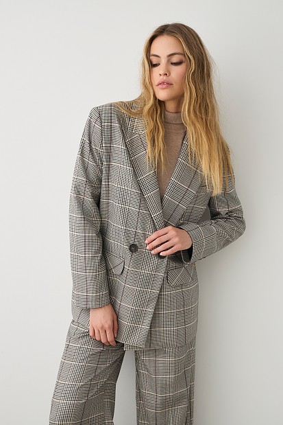 Plaid oversized blazer