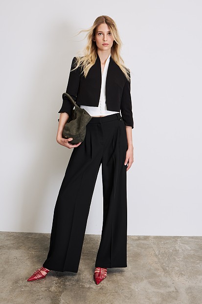 Cropped blazer