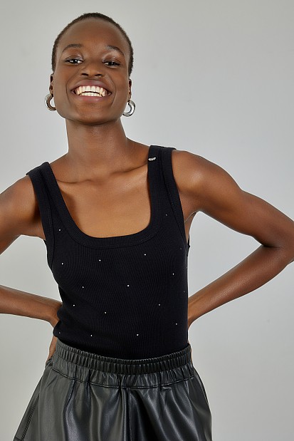 Basic sleeveless rib top with rhinestones