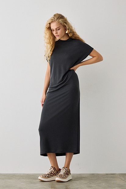 Basic  maxi dress with beads