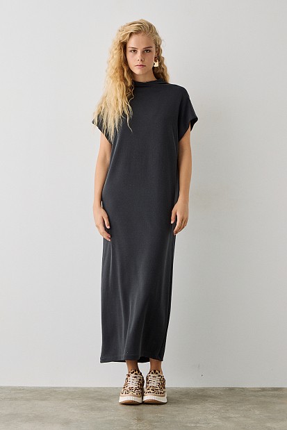 Basic  maxi dress with beads