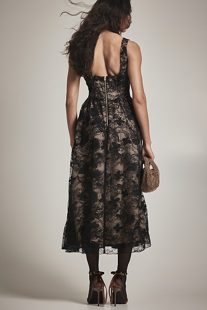 Midi lace dress with corset - Gold label