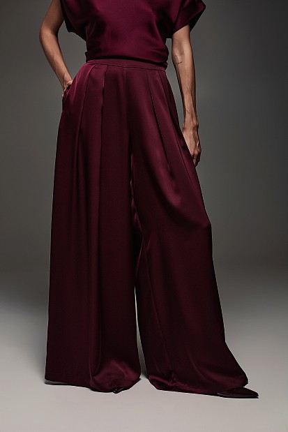 Satin wide leg pants with pleats - Gold label