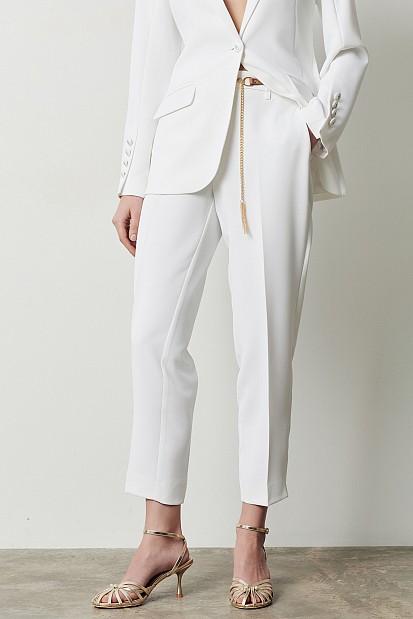Cropped trousers with detachable belt
