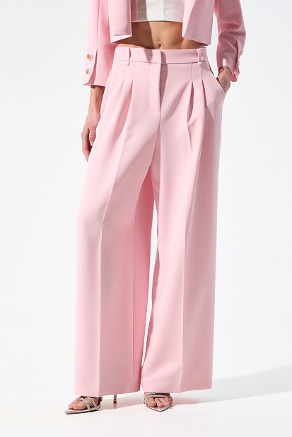 Crepe trousers with pleats