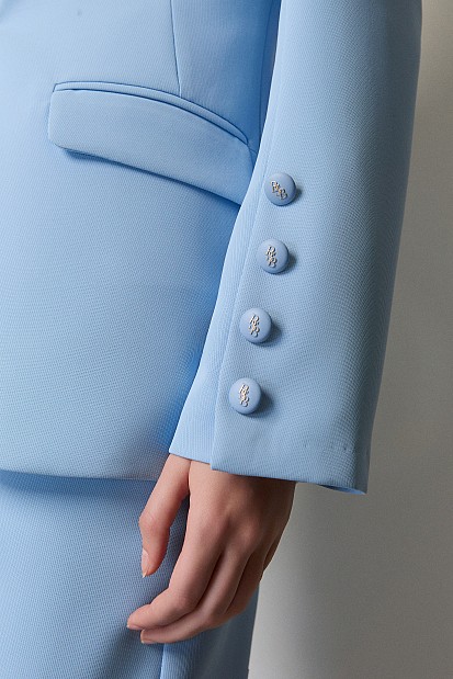 Basic crepe blazer