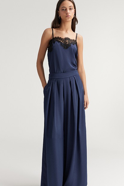 Satin top with lace - Gold label