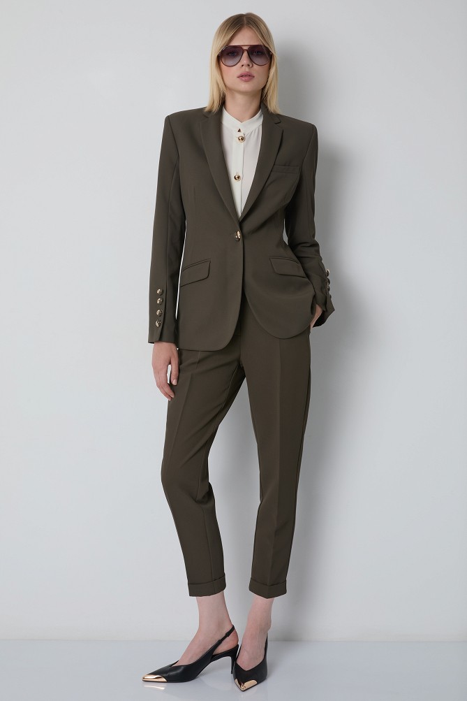 Cropped cigarette trousers