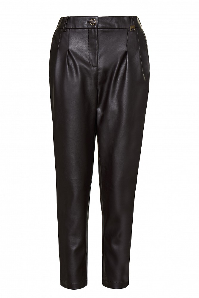 Pleated leather-look trousers
